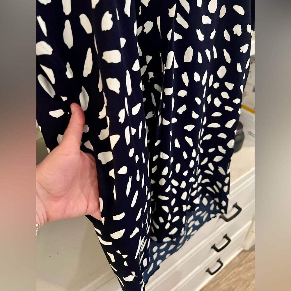 Umgee Navy and White Patterned shirt Dress | M - Picture 3 of 4